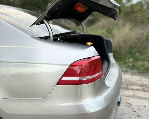 Фольксваген Пассат 2013 в Каменце-Подольском на Automoto.ua Серый Фольксваген Пассат, объемом двигателя 1.6 л и пробегом 270 тыс. км за 10500 $, фото 6 на Automoto.ua