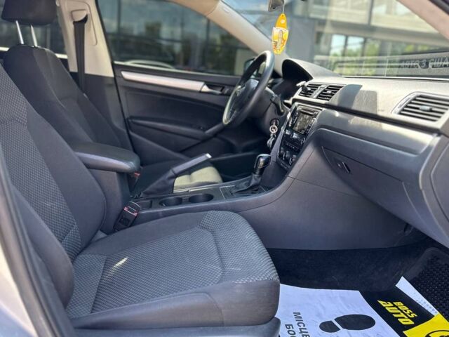 Сірий Фольксваген Пассат, об'ємом двигуна 2.5 л та пробігом 103 тис. км за 9800 $, фото 14 на Automoto.ua