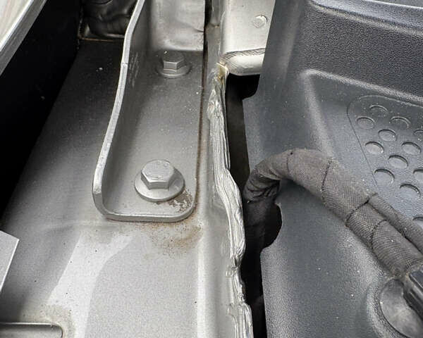 Сірий Фольксваген Пассат, об'ємом двигуна 2 л та пробігом 203 тис. км за 12500 $, фото 21 на Automoto.ua