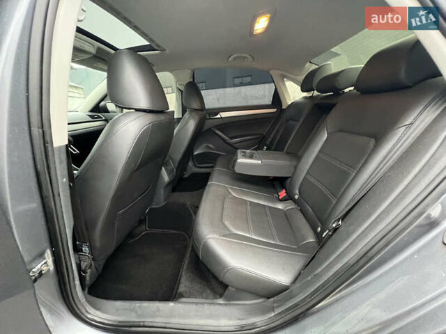 Сірий Фольксваген Пассат, об'ємом двигуна 1.97 л та пробігом 177 тис. км за 11800 $, фото 19 на Automoto.ua