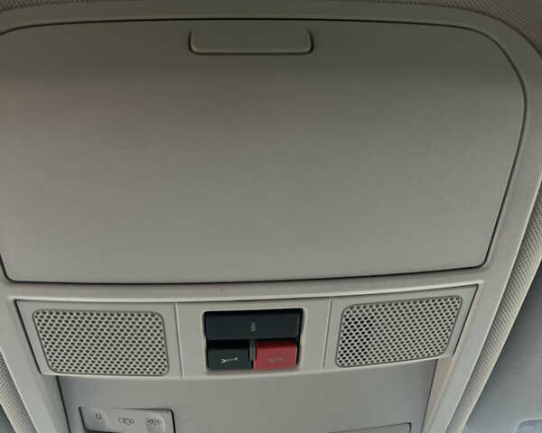 Сірий Фольксваген Пассат, об'ємом двигуна 1.8 л та пробігом 163 тис. км за 9499 $, фото 29 на Automoto.ua