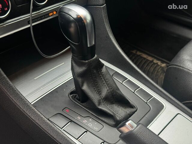 Серый Фольксваген Пассат, объемом двигателя 1.8 л и пробегом 271 тыс. км за 8790 $, фото 19 на Automoto.ua