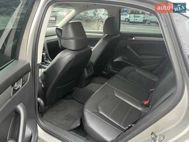 Сірий Фольксваген Пассат, об'ємом двигуна 1.8 л та пробігом 147 тис. км за 10000 $, фото 13 на Automoto.ua