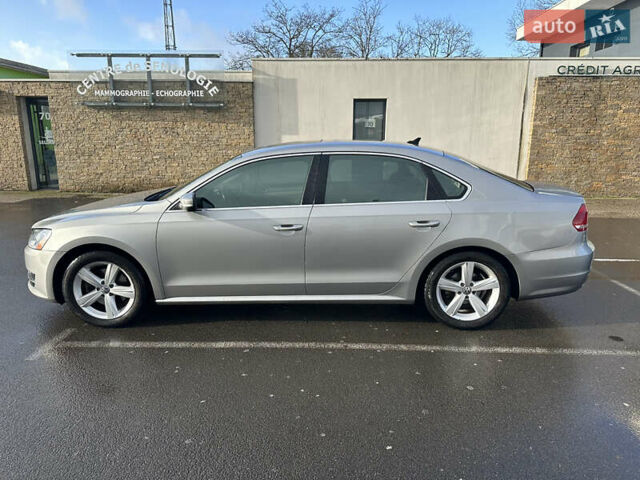 Серый Фольксваген Пассат, объемом двигателя 2.5 л и пробегом 226 тыс. км за 10500 $, фото 1 на Automoto.ua