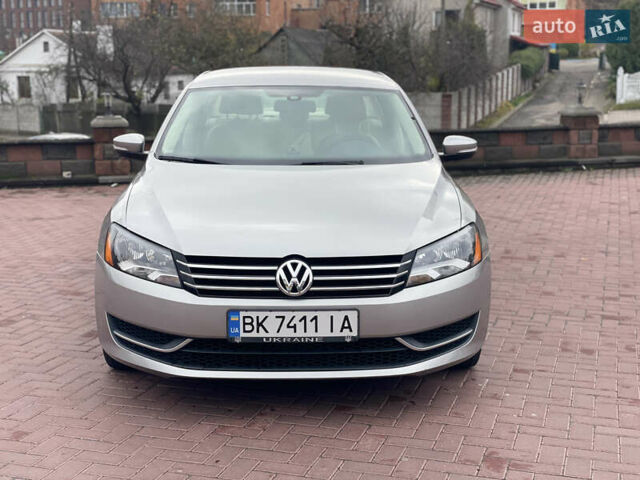Серый Фольксваген Пассат, объемом двигателя 1.8 л и пробегом 165 тыс. км за 7999 $, фото 3 на Automoto.ua