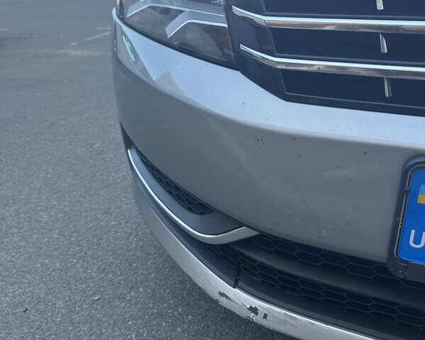 Сірий Фольксваген Пассат, об'ємом двигуна 1.97 л та пробігом 196 тис. км за 10500 $, фото 4 на Automoto.ua