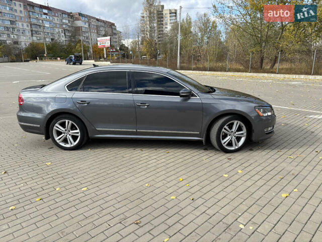 Серый Фольксваген Пассат, объемом двигателя 2 л и пробегом 229 тыс. км за 11800 $, фото 2 на Automoto.ua