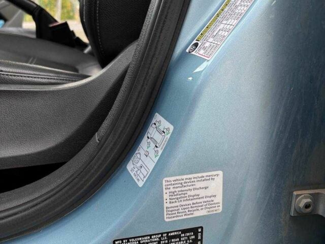 Фольксваген Пассат 2013 в Львове на Automoto.ua Серый Фольксваген Пассат, объемом двигателя 2.5 л и пробегом 255 тыс. км за 10100 $, фото 1 на Automoto.ua