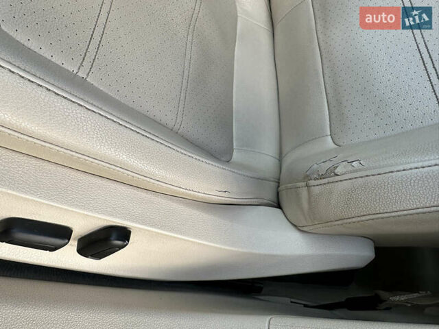 Серый Фольксваген Пассат, объемом двигателя 2.5 л и пробегом 226 тыс. км за 10500 $, фото 41 на Automoto.ua