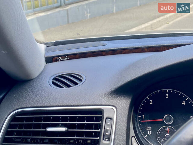 Сірий Фольксваген Пассат, об'ємом двигуна 2 л та пробігом 237 тис. км за 13000 $, фото 12 на Automoto.ua