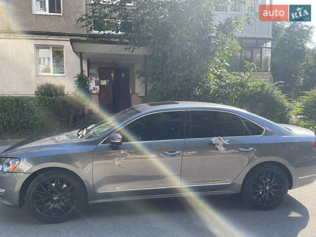 Фольксваген Пассат 2013 в Львове на Automoto.ua Серый Фольксваген Пассат, объемом двигателя 2 л и пробегом 175 тыс. км за 11900 $, фото 2 на Automoto.ua