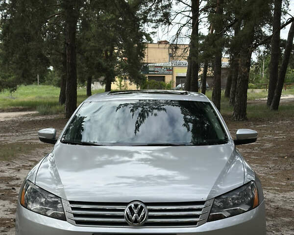 Серый Фольксваген Пассат, объемом двигателя 2 л и пробегом 107 тыс. км за 12000 $, фото 2 на Automoto.ua