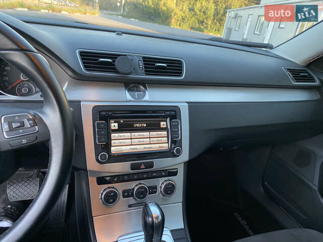 Серый Фольксваген Пассат, объемом двигателя 2 л и пробегом 180 тыс. км за 12500 $, фото 39 на Automoto.ua