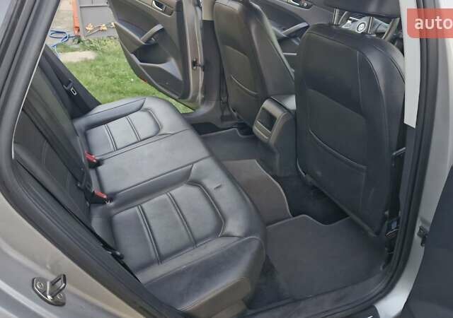 Серый Фольксваген Пассат, объемом двигателя 2.5 л и пробегом 219 тыс. км за 12000 $, фото 17 на Automoto.ua