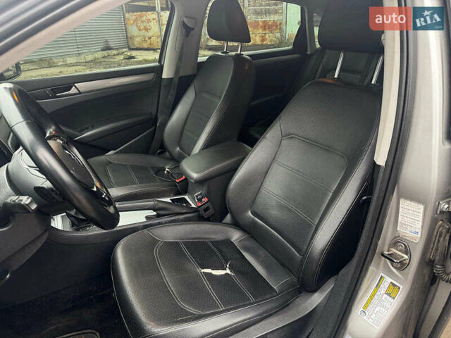 Серый Фольксваген Пассат, объемом двигателя 1.8 л и пробегом 271 тыс. км за 8790 $, фото 13 на Automoto.ua