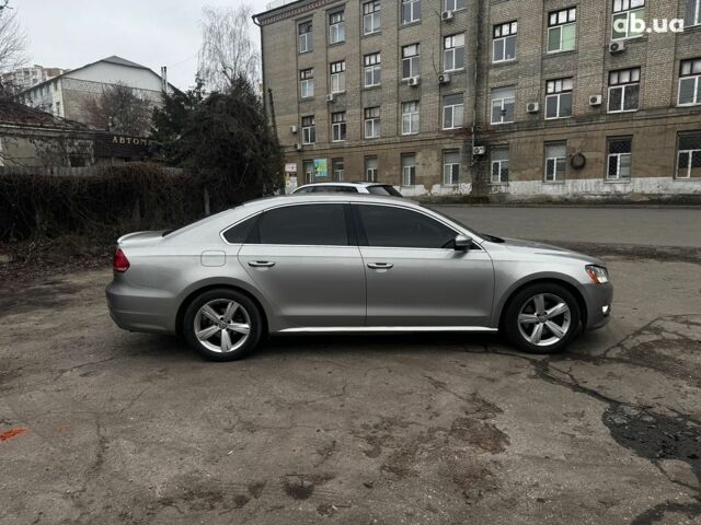 Серый Фольксваген Пассат, объемом двигателя 1.8 л и пробегом 271 тыс. км за 8790 $, фото 7 на Automoto.ua