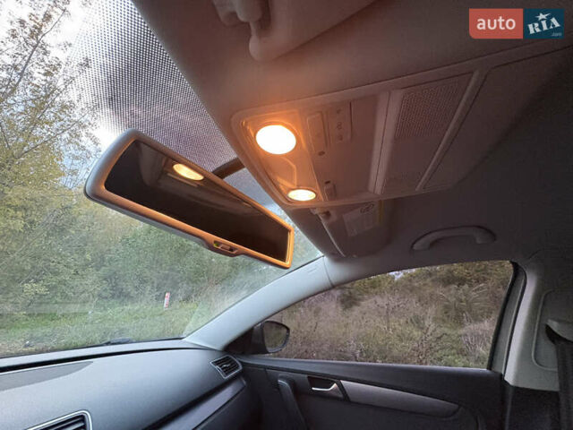 Фольксваген Пассат 2013 в Каменце-Подольском на Automoto.ua Серый Фольксваген Пассат, объемом двигателя 1.6 л и пробегом 270 тыс. км за 10500 $, фото 25 на Automoto.ua