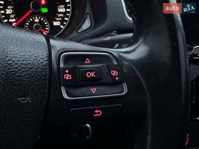 Серый Фольксваген Пассат, объемом двигателя 2.5 л и пробегом 236 тыс. км за 11800 $, фото 21 на Automoto.ua