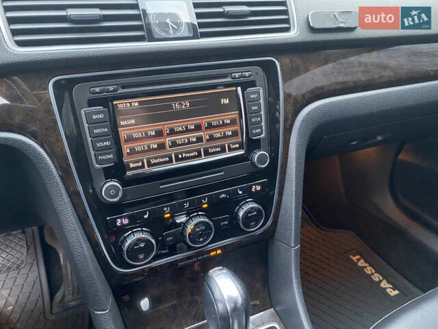 Серый Фольксваген Пассат, объемом двигателя 1.97 л и пробегом 216 тыс. км за 11300 $, фото 9 на Automoto.ua