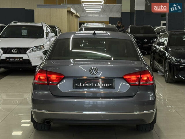 Серый Фольксваген Пассат, объемом двигателя 1.97 л и пробегом 161 тыс. км за 14999 $, фото 11 на Automoto.ua