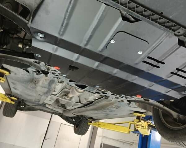 Серый Фольксваген Пассат, объемом двигателя 2.49 л и пробегом 130 тыс. км за 10500 $, фото 17 на Automoto.ua