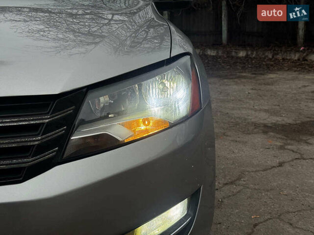 Серый Фольксваген Пассат, объемом двигателя 1.8 л и пробегом 271 тыс. км за 8790 $, фото 9 на Automoto.ua