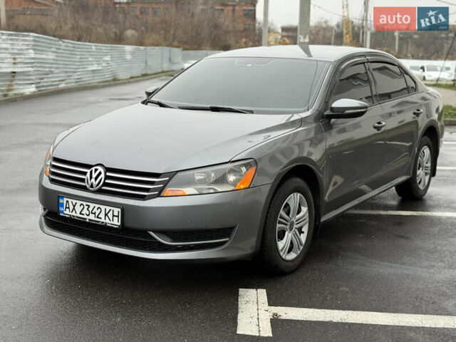 Серый Фольксваген Пассат, объемом двигателя 2.48 л и пробегом 270 тыс. км за 8800 $, фото 2 на Automoto.ua