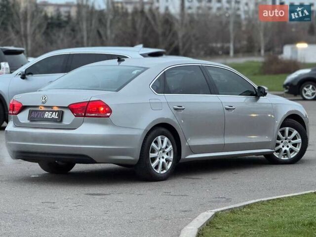 Серый Фольксваген Пассат, объемом двигателя 2.5 л и пробегом 236 тыс. км за 11800 $, фото 42 на Automoto.ua