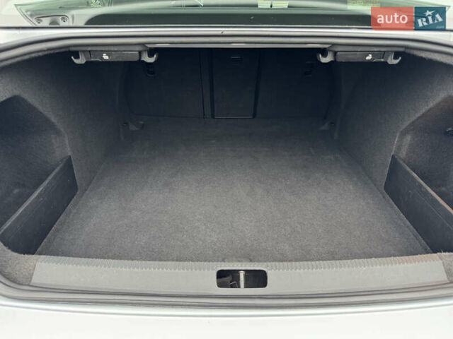 Серый Фольксваген Пассат, объемом двигателя 2 л и пробегом 168 тыс. км за 14900 $, фото 32 на Automoto.ua