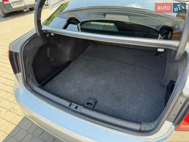 Сірий Фольксваген Пассат, об'ємом двигуна 2 л та пробігом 268 тис. км за 11500 $, фото 28 на Automoto.ua