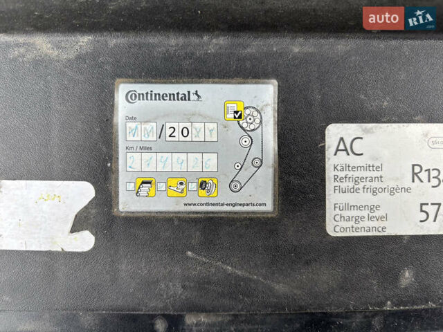 Серый Фольксваген Пассат, объемом двигателя 2 л и пробегом 229 тыс. км за 11800 $, фото 14 на Automoto.ua