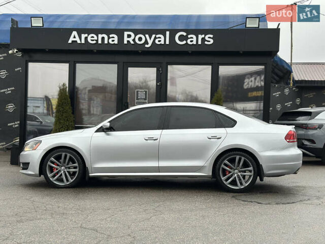 Серый Фольксваген Пассат, объемом двигателя 2.48 л и пробегом 187 тыс. км за 9800 $, фото 4 на Automoto.ua