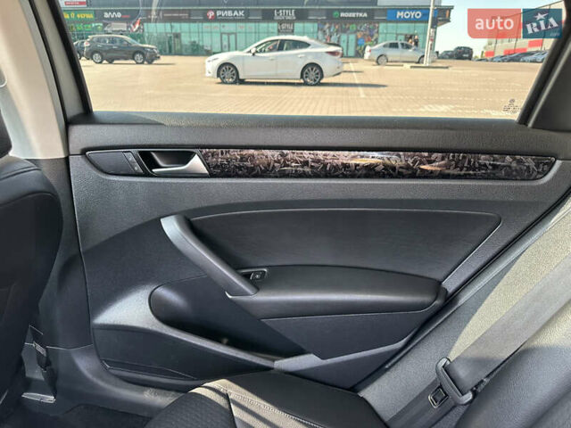 Серый Фольксваген Пассат, объемом двигателя 2 л и пробегом 160 тыс. км за 13700 $, фото 35 на Automoto.ua