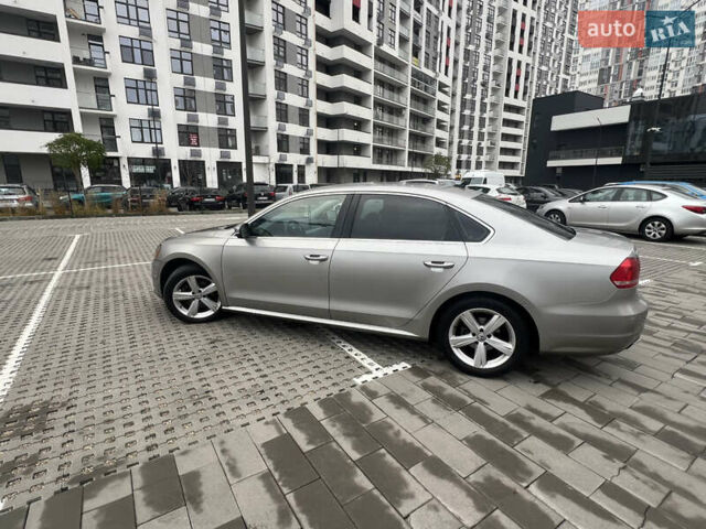 Сірий Фольксваген Пассат, об'ємом двигуна 1.8 л та пробігом 147 тис. км за 10000 $, фото 2 на Automoto.ua