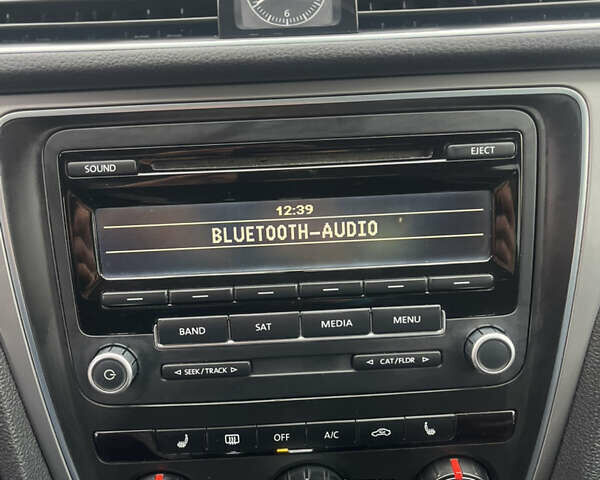 Сірий Фольксваген Пассат, об'ємом двигуна 1.8 л та пробігом 163 тис. км за 9499 $, фото 28 на Automoto.ua