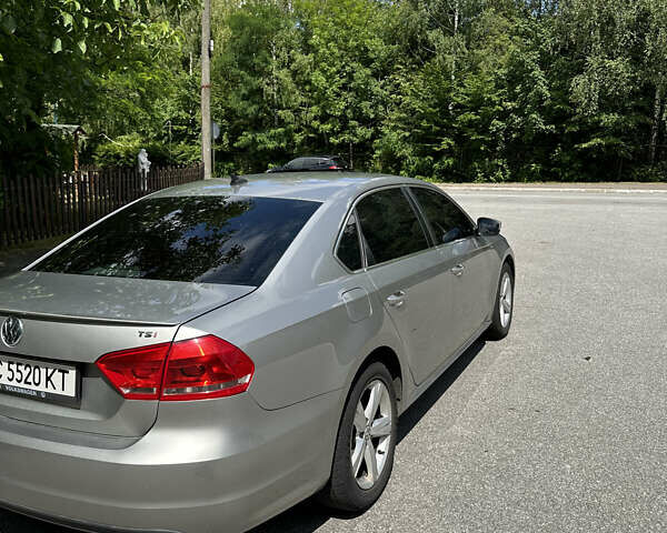 Сірий Фольксваген Пассат, об'ємом двигуна 1.8 л та пробігом 176 тис. км за 10190 $, фото 11 на Automoto.ua