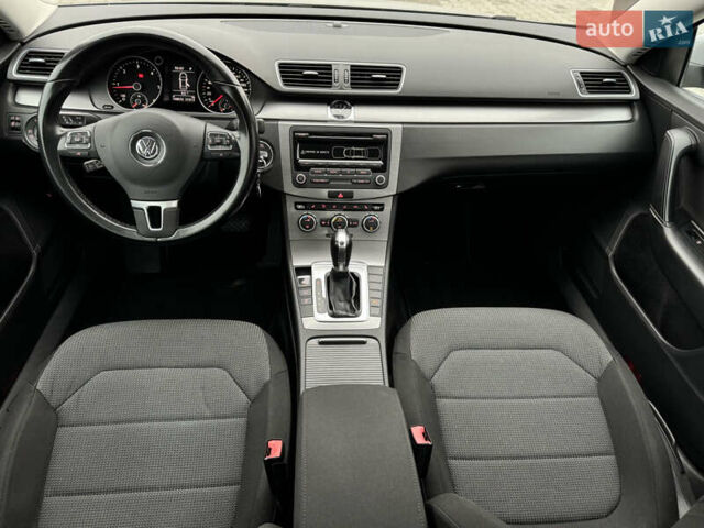 Серый Фольксваген Пассат, объемом двигателя 2 л и пробегом 168 тыс. км за 14900 $, фото 10 на Automoto.ua