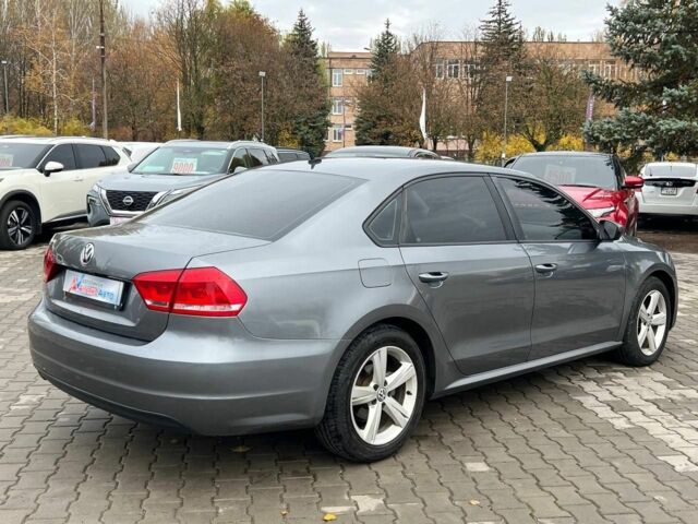 Фольксваген Пассат 2013 в Кривом Роге на Automoto.ua Серый Фольксваген Пассат, объемом двигателя 2.5 л и пробегом 185 тыс. км за 9400 $, фото 6 на Automoto.ua
