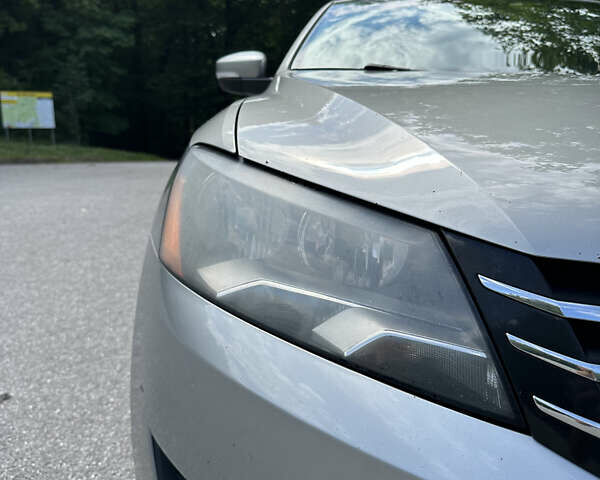 Сірий Фольксваген Пассат, об'ємом двигуна 1.8 л та пробігом 176 тис. км за 10190 $, фото 6 на Automoto.ua