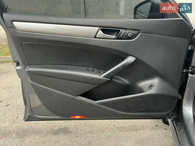 Сірий Фольксваген Пассат, об'ємом двигуна 1.97 л та пробігом 177 тис. км за 11800 $, фото 7 на Automoto.ua