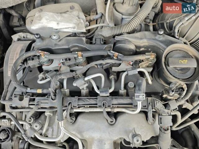 Серый Фольксваген Пассат, объемом двигателя 1.97 л и пробегом 206 тыс. км за 10700 $, фото 22 на Automoto.ua