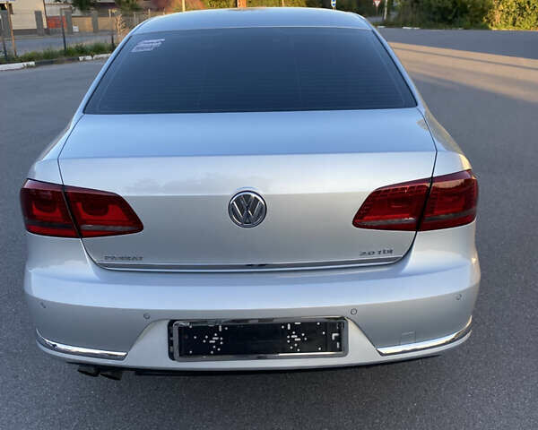 Серый Фольксваген Пассат, объемом двигателя 2 л и пробегом 180 тыс. км за 12500 $, фото 56 на Automoto.ua