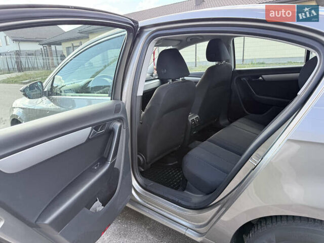 Серый Фольксваген Пассат, объемом двигателя 1.97 л и пробегом 247 тыс. км за 11500 $, фото 15 на Automoto.ua