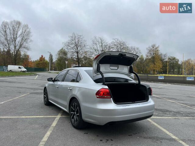 Серый Фольксваген Пассат, объемом двигателя 2.5 л и пробегом 230 тыс. км за 8700 $, фото 16 на Automoto.ua
