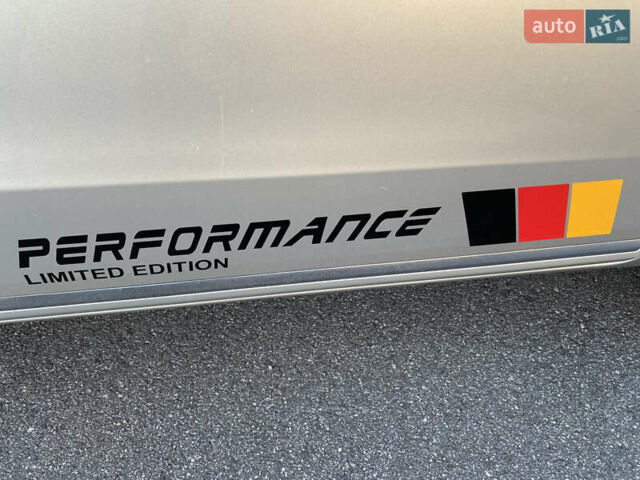 Серый Фольксваген Пассат, объемом двигателя 2 л и пробегом 180 тыс. км за 12500 $, фото 21 на Automoto.ua