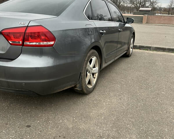 Сірий Фольксваген Пассат, об'ємом двигуна 1.8 л та пробігом 270 тис. км за 7800 $, фото 6 на Automoto.ua