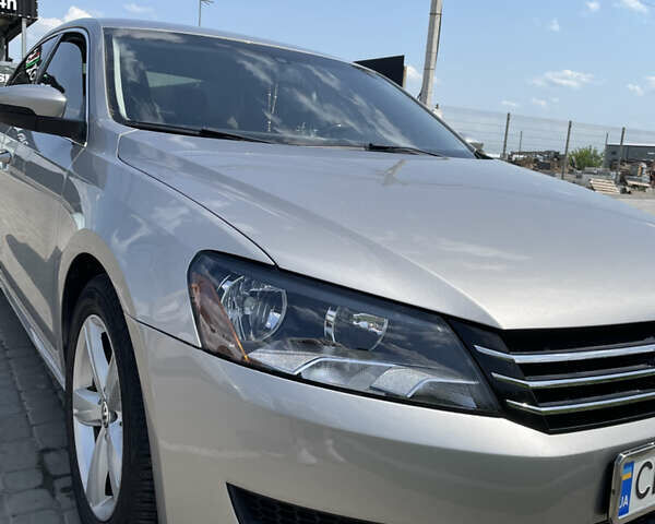 Сірий Фольксваген Пассат, об'ємом двигуна 2.5 л та пробігом 221 тис. км за 11300 $, фото 5 на Automoto.ua