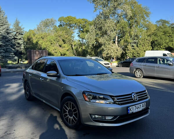 Сірий Фольксваген Пассат, об'ємом двигуна 1.97 л та пробігом 263 тис. км за 10500 $, фото 4 на Automoto.ua