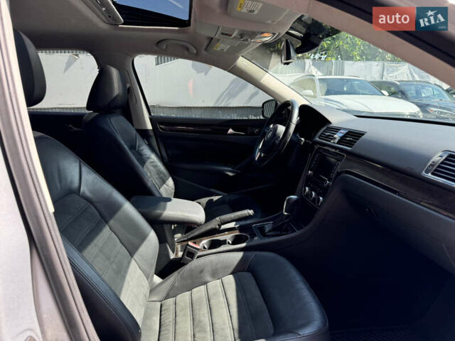 Сірий Фольксваген Пассат, об'ємом двигуна 2 л та пробігом 268 тис. км за 11500 $, фото 21 на Automoto.ua