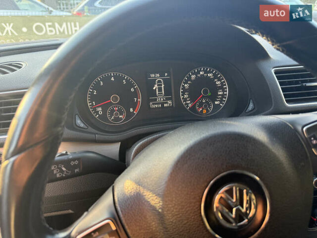 Сірий Фольксваген Пассат, об'ємом двигуна 2.5 л та пробігом 132 тис. км за 8200 $, фото 21 на Automoto.ua